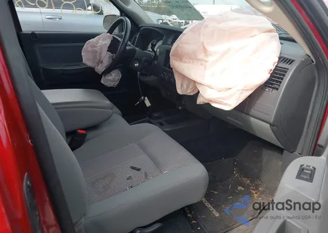 2010 Dodge Dakota Bighorn/Lonestar z USA, uszkodzony, nr VIN 1D7CW3BP1AS217477